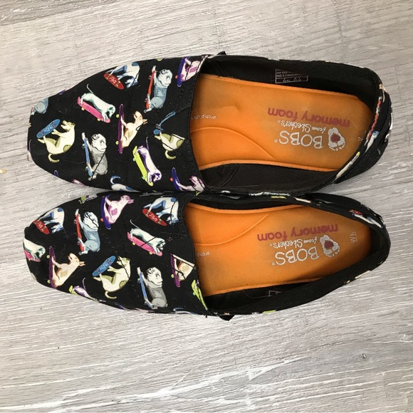 Bobs Black Slip-On Shoes with Dog Print - Picture 1 of 3